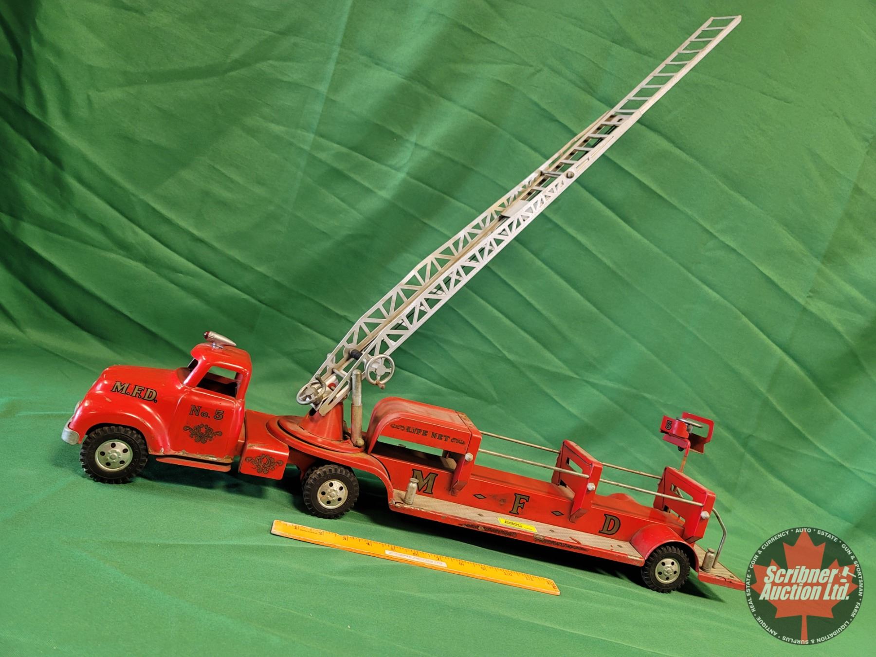Fire Engine Mfd TONKA Toy Fire Ladder Truck