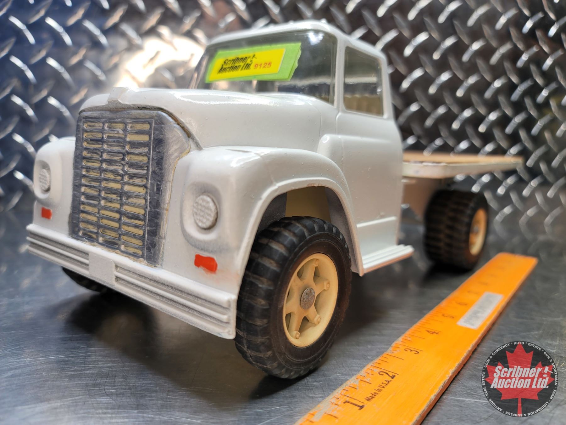 International Loadstar Truck - Customized Wood Flatdeck & Winch (ERTL ...