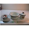 Image 1 : (3) Pieces of Enamelware