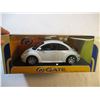 Image 2 : Gate Volkswagen New Beetle 1:18 Scale Die Cast (White)
