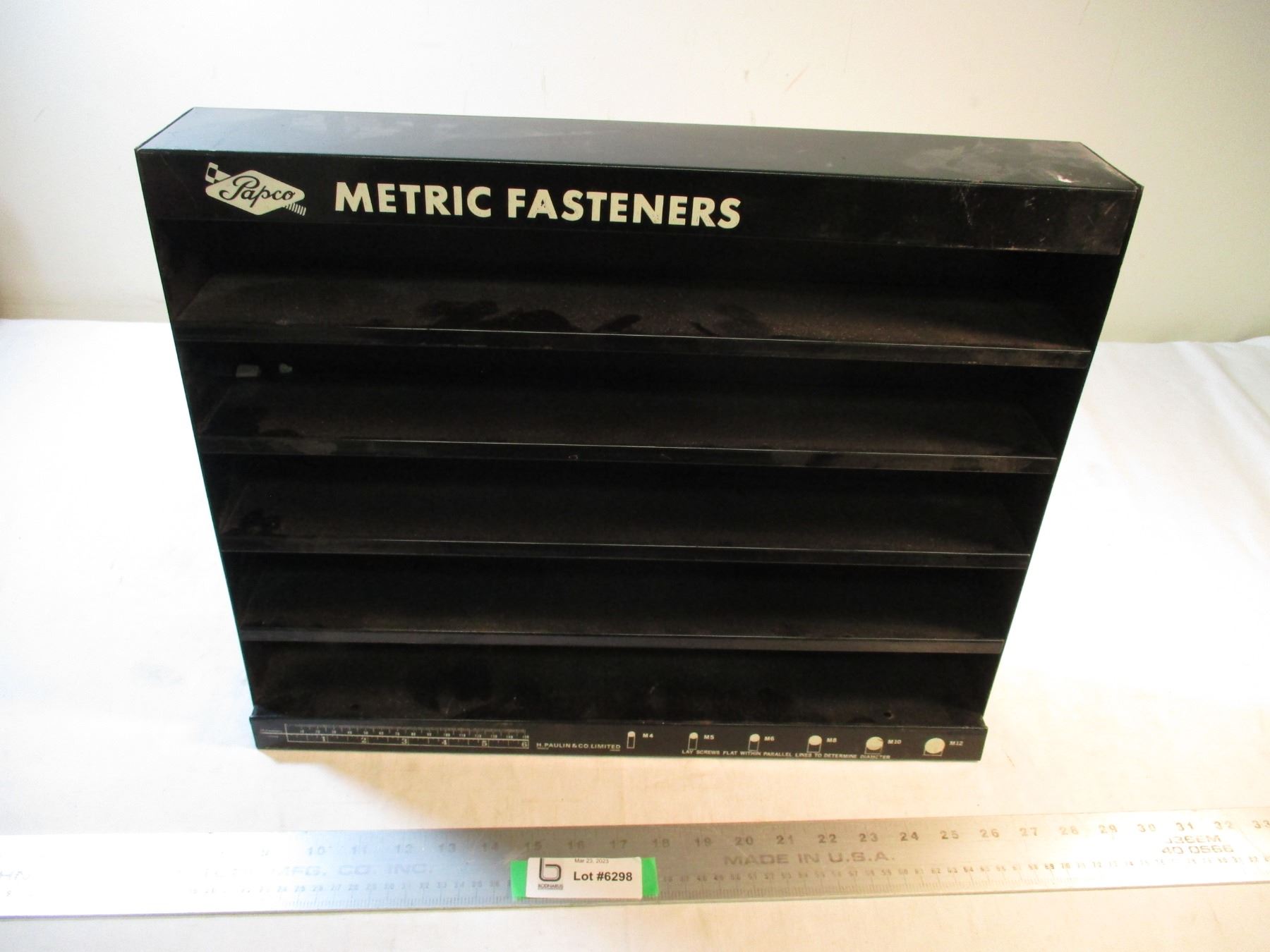Papco Metric Fasteners Display Shelves (19x3x15) - Bodnarus Auctioneering