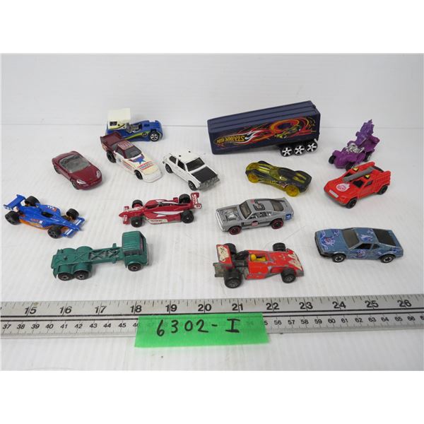 (14) Hot Wheels & Assorted Small Cars