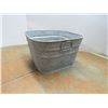 Image 3 : HSW Square Tub (18 1/2" x 18 1/2")