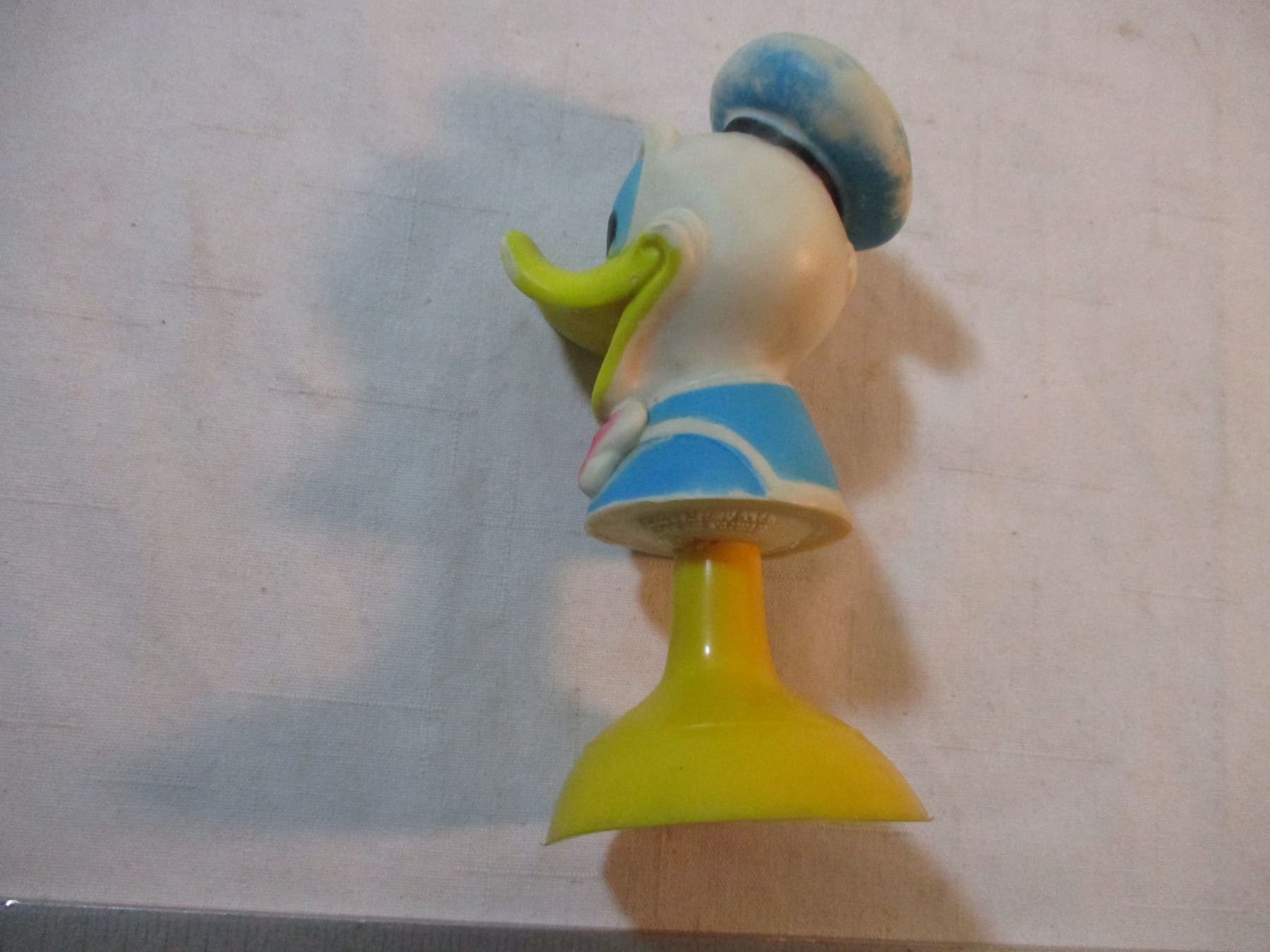 Donald Duck Noise Maker - Bodnarus Auctioneering