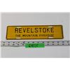 Image 1 : Vintage Revelstoke Plate