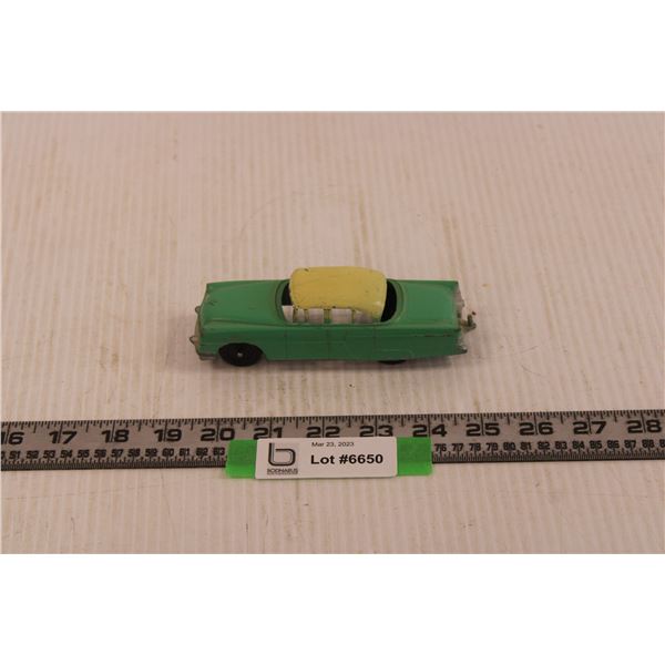 Packard Tootsie Toys Car (5 1/2" Long)