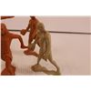 Image 3 : (4) 1963 Marx Cave Men Figures