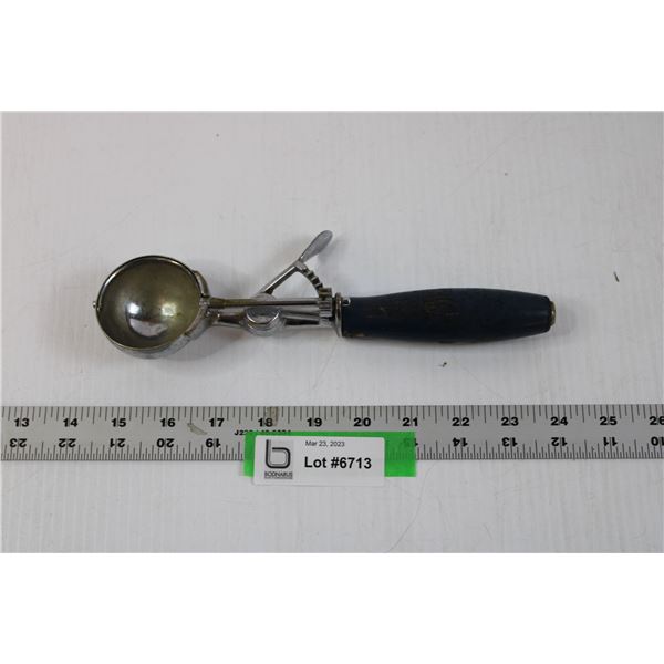 Vintage Ice Cream Scoop