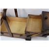 Image 4 : Vintage Wooden Sewing Box