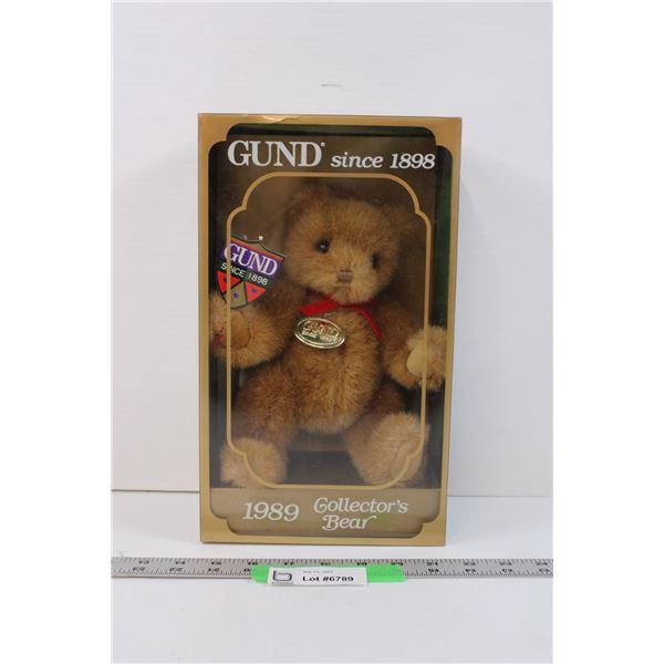 Gund 1989 Collectors Bear in Box (NIB)