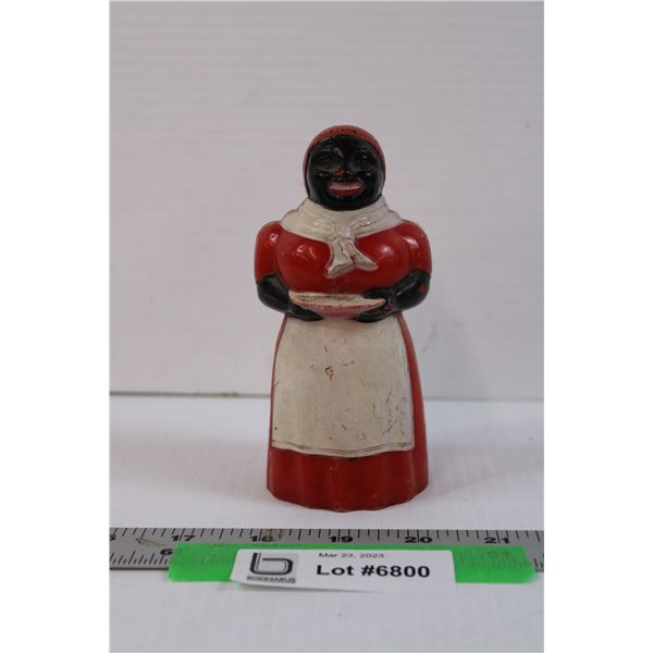 (1) One Piece of a Set of Black Americana Salt and Pepper Shakers