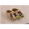 Image 2 : Souvenir Clogs