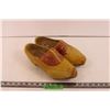 Image 1 : Wooden Clogs