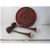 Image 1 : Vintage 16" Pulley Wheel - Vintage Air Horns