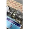 Image 3 : 4 SETS OF LOCKING DOORKNOBS WITH KEYS