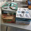 Image 1 : 4 BOXES OF CANNING JARS