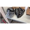 Image 3 : NEW GMAX YOUTH LARGE MOTORCYCLE HELMET WITH FACE MASK
