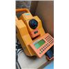 Image 4 : TRIMBLE SPECTRA PRECISION GEODIMETER PRO UNIT