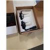 Image 4 : 2 HID HEADLIGHT BULBS 9006 6000K, 2 REVERSE SENSOR KITS