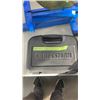 Image 2 : VINYL TILE CUTTER AND ELECTRIC SCREWDRIVER