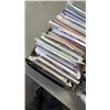 Image 4 : 2 TRAYS OF PHONE CASES S20 PLUS, A21, J6 AND MORE