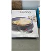 Image 4 : CUCINA PRO PASTA MAKER DELUXE, CREPE MAKER AND BUBBLE WAFFLE MAKER