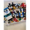 Image 4 : LOT OF LEGO MINIFIGURES, POLICE VEHICLES