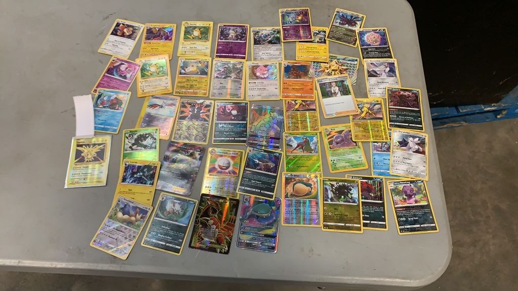 Rare Reverse Lot LOT OF RARE HOLOGRAPHIC FOIL AND REVERSE HOLO POKEMON CARDS