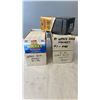 Image 1 : 5 BOXES OF HOCKEY CARDS - RANDOM