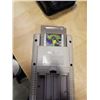 Image 2 : NINTENDO GAMEBOY DMG-01 CONSOLE WITH BATTLETOADS