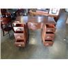 Image 2 : VINTAGE CARVED DESK
