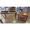 Image 1 : GLASSTOP SOFA TABLE AND 1 DRAWER ENDTABLE