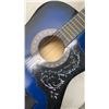 Image 8 : ACOUSTIC GUITAR AND DECORATIVE SPINNG WALL ART