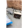 Image 3 : LOT OF DIGITAL CAMERAS, SALTON ELECTRIC ELEMENT, ANALOG TIMER AND LIGHT