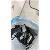 Image 5 : LOT OF DIGITAL CAMERAS, SALTON ELECTRIC ELEMENT, ANALOG TIMER AND LIGHT