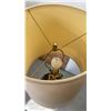 Image 6 : BURL TABLE LAMP
