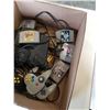 Image 2 : N64 CONSOLE WITH CONTROLLERS AND GAMES - LEGEND OF ZELDA OCARINA OF TIME, BANJO KAZOOIE, WWF WARZONE