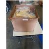 Image 1 : BOX OF NEW VELCRO LEAF TREES