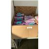 Image 2 : 2 BOXES OF TOYS AND NEW VALENTINES CARDS