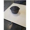 Image 1 : METAL LIDDED POT