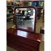 Image 3 : 6 DRAWER DRESSER WITH MIRROR