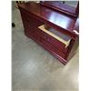 Image 5 : 6 DRAWER DRESSER WITH MIRROR
