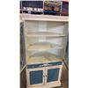 Image 5 : PAINTED CORNER DISPLAY CABINET