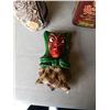 Image 8 : HEXEN FEUER AND AMARO ABRUZZESE FORTEEGUSTOSO COLLECTIBLE BOTTLES