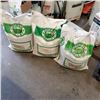 Image 1 : 3 BAGS OF GREEN VALLEY FERTILIZER
