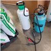 Image 1 : 2 PUMP SPRAYERS