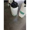 Image 3 : 2 PUMP SPRAYERS