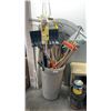 Image 1 : GARBAGE CAN WITH RAKES, SHOVELS, HEDGE TRIMMER