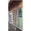 Image 2 : 8 FOOT WOODEN A FRAME LADDER AND ALUMINUM EXTENSION LADDER