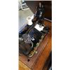 Image 4 : VINTAGE RAYMOND SEWING MACHINE WITH TRESTLE TABLE